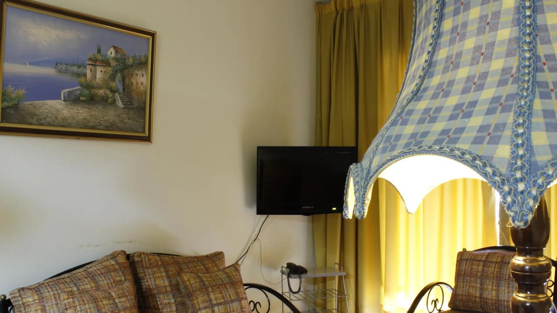 Viccini Suites Beirut 0*,  Lebanon