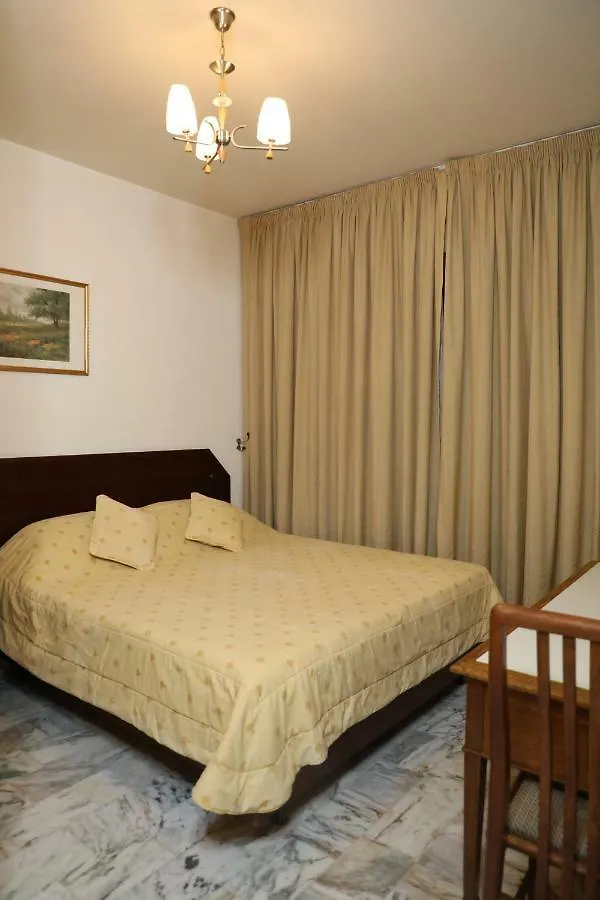 شقة Viccini Suites بيروت