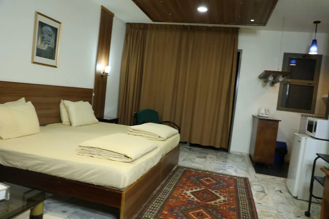 شقة Viccini Suites بيروت