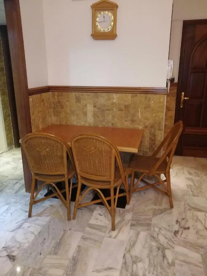 Viccini Suites بيروت 0*,  لبنان